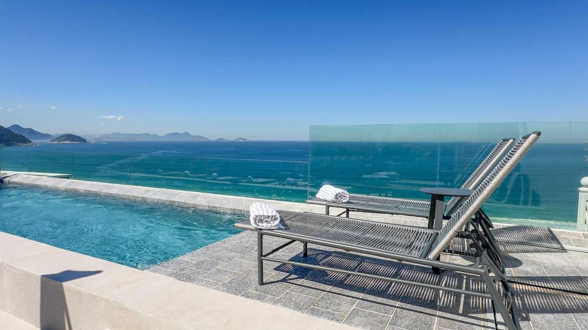 Hr.377 - Cobertura Com 8 Em Copacabana Apartment